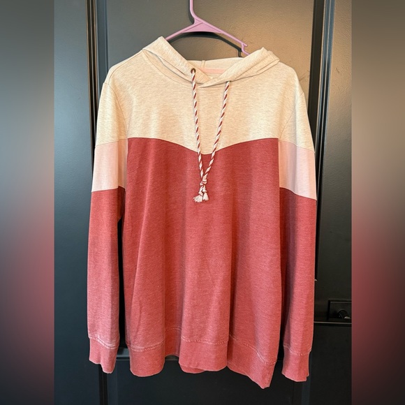 Maurices Cream and Pink Knit Top - Picture 1 of 3
